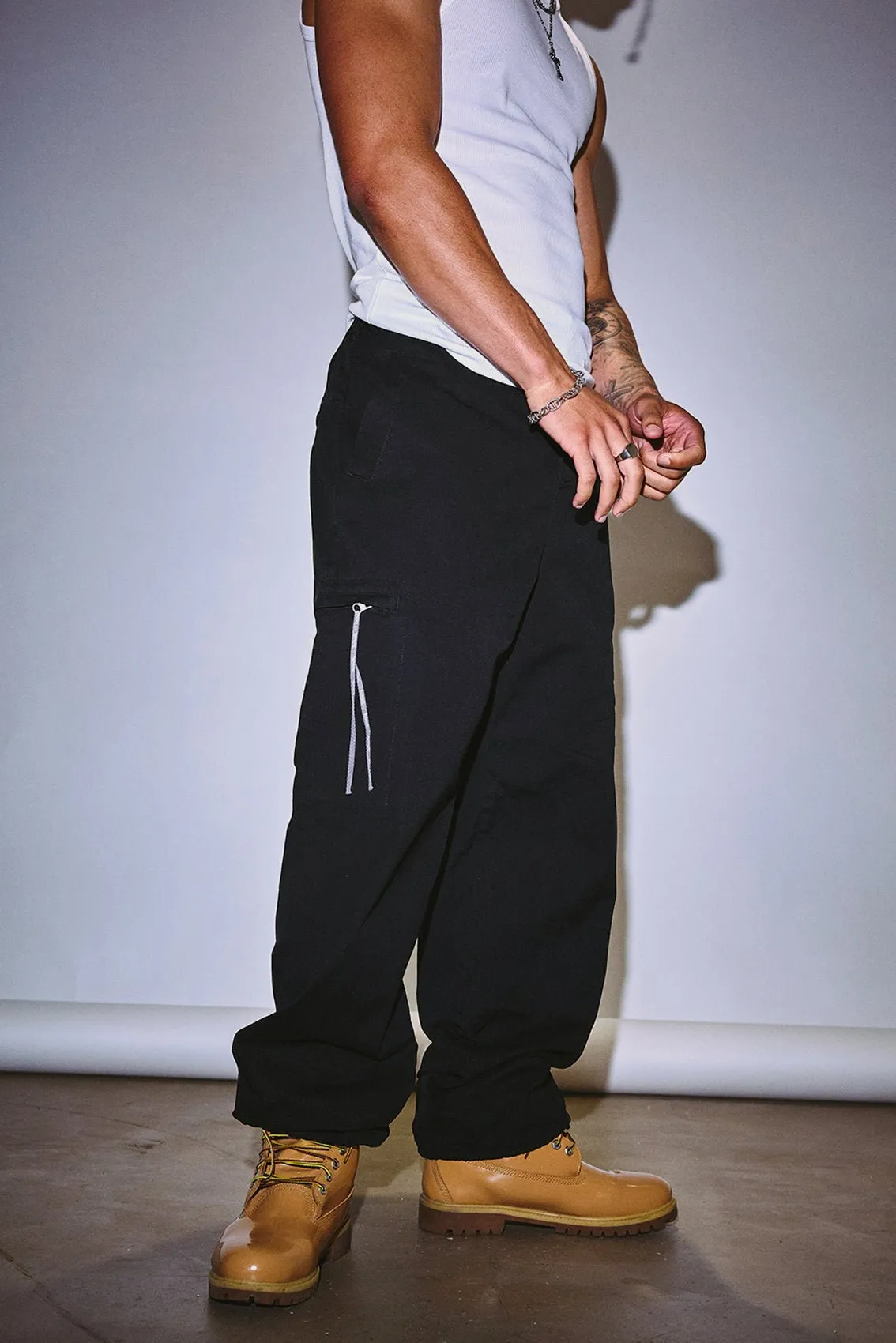 Connolly Loose Fit Cargo Pants - Black