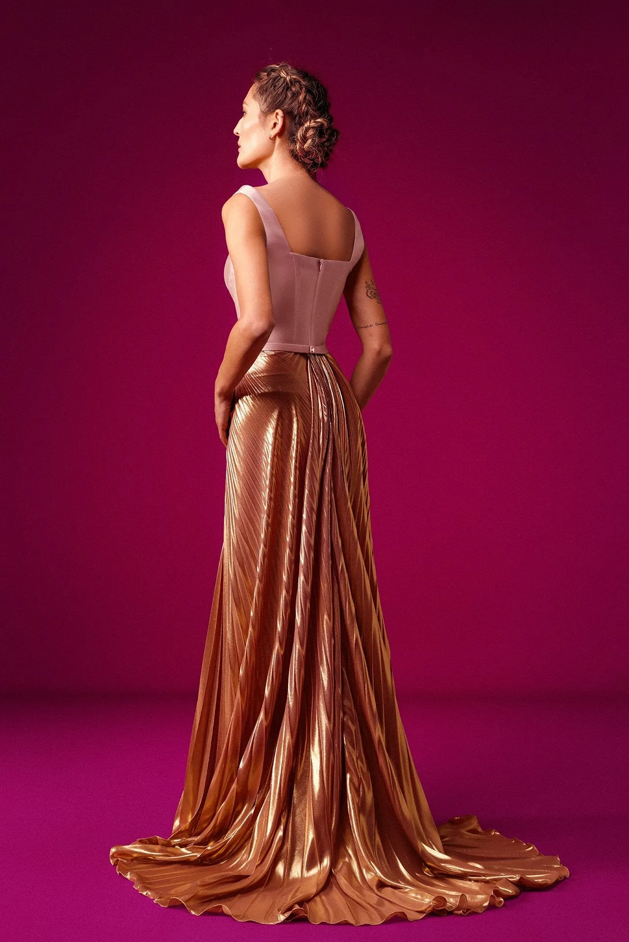 Lurex Sleeveless Pleated A-line Dress