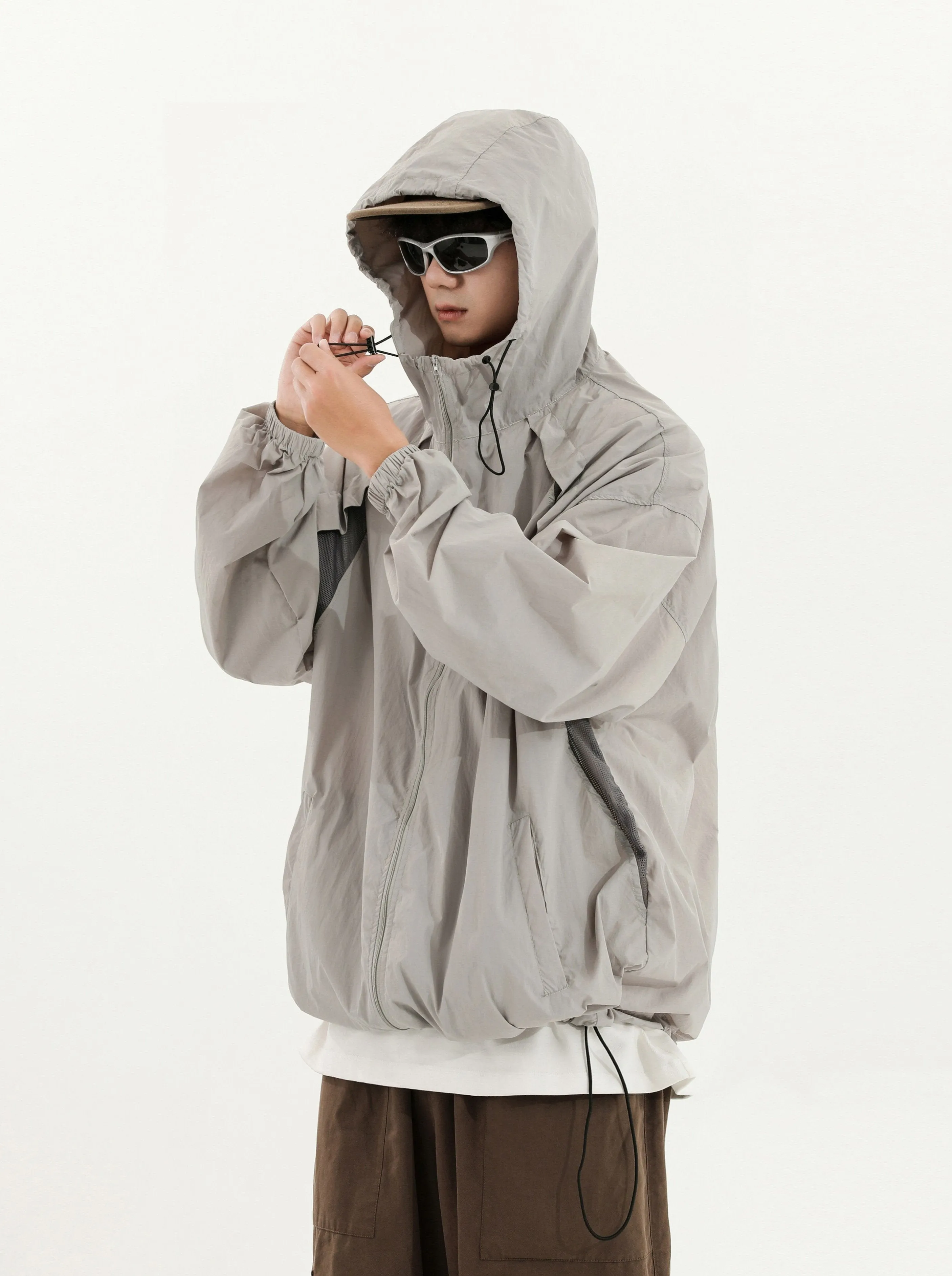 Oversized Lightweight Panelled Breathable Hooded Windbreaker