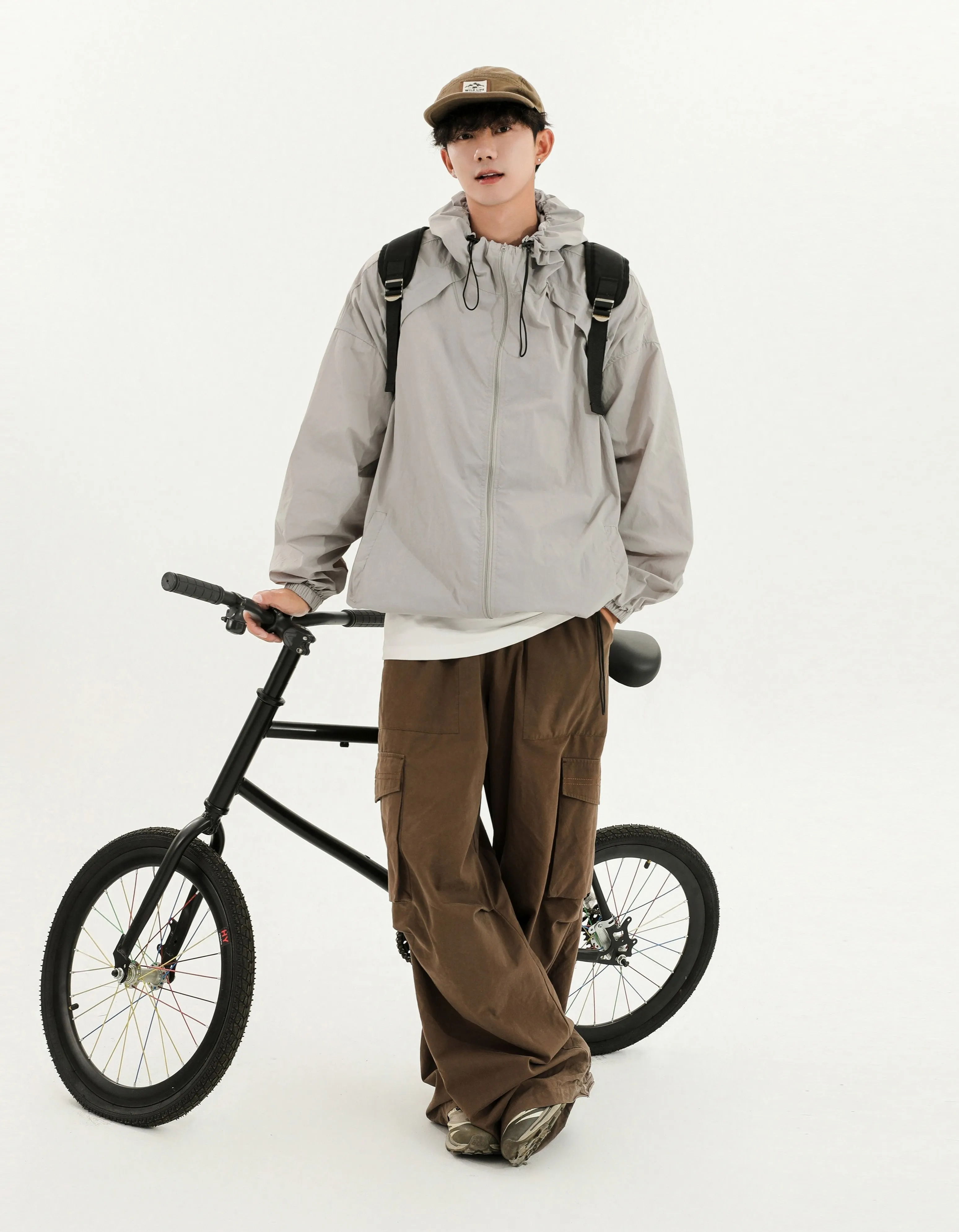 Oversized Lightweight Panelled Breathable Hooded Windbreaker