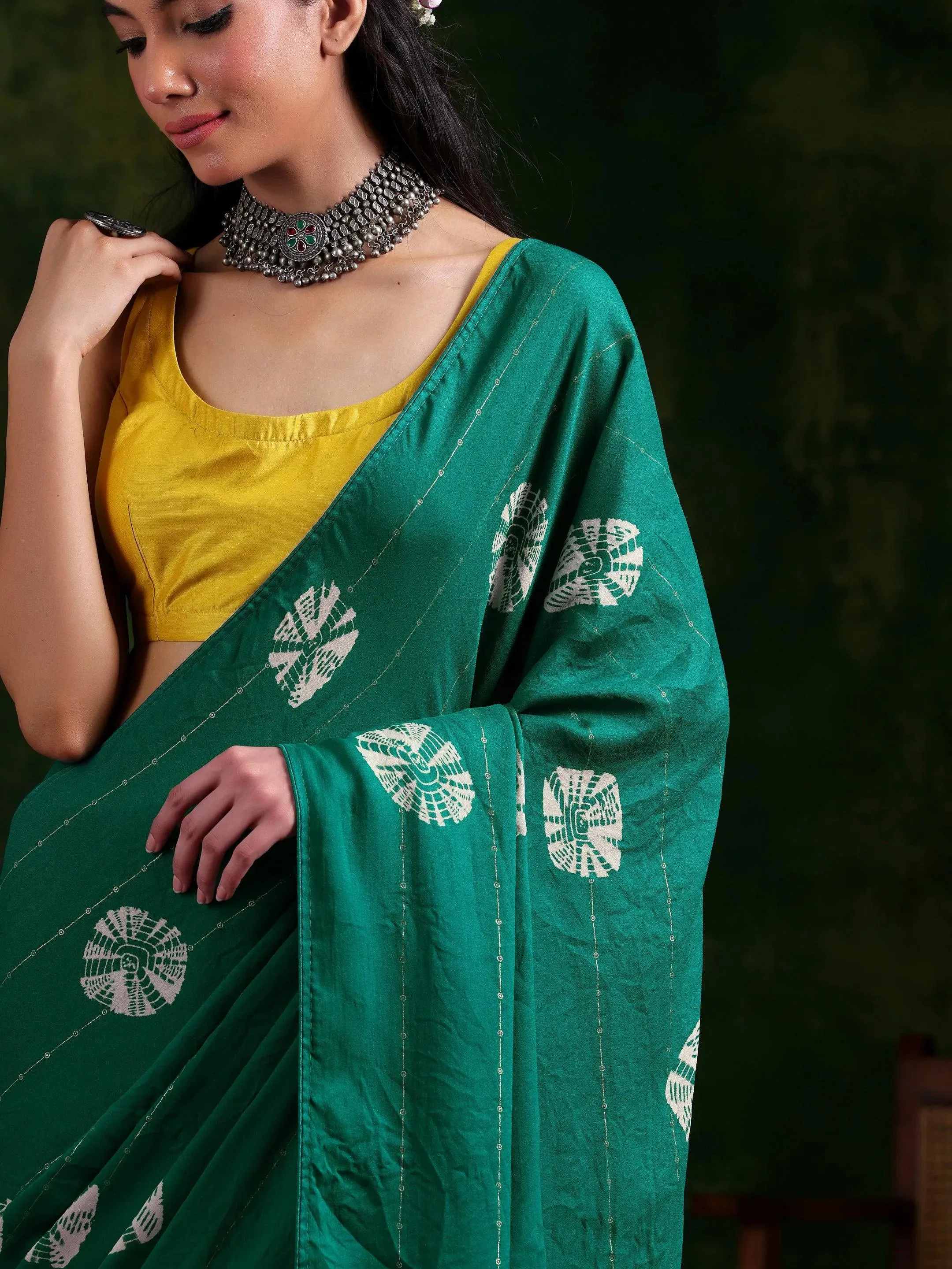 Rama Green Printed Poly Chiffon Saree With Unstitched Blouse Piece