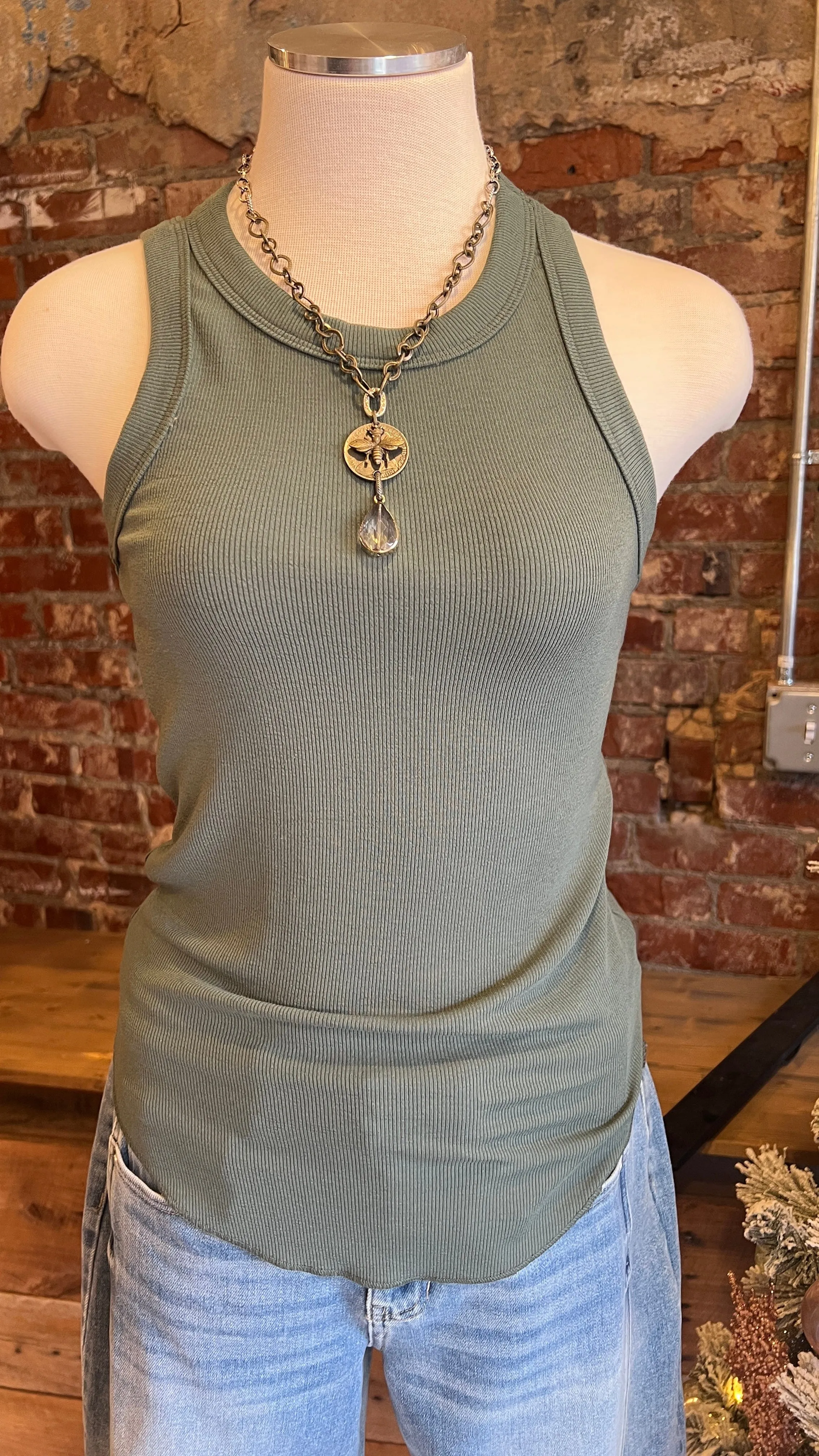 Sleeveless Fitted Ribbed Tank in Green