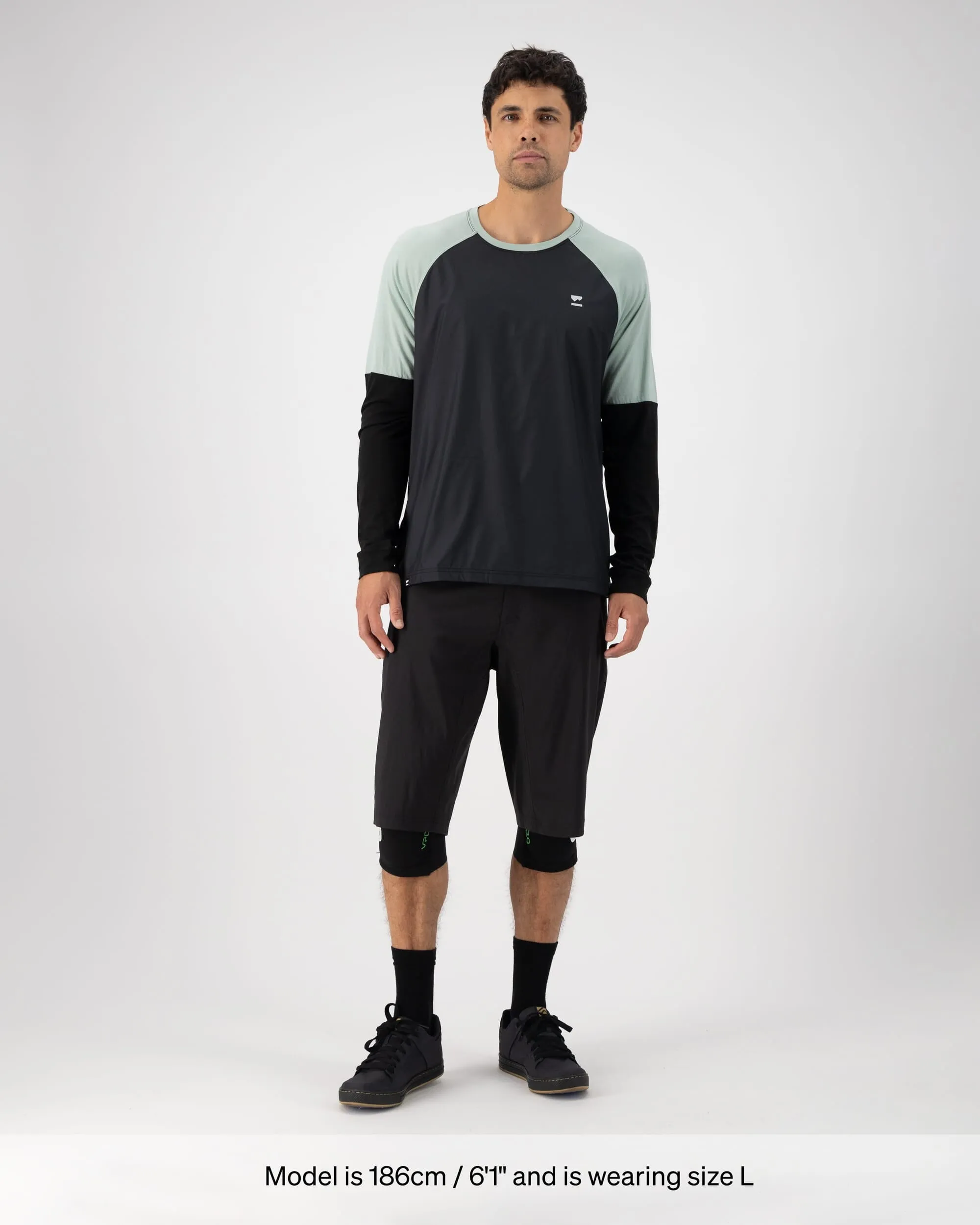 Tarn Merino Bike Wind Jersey - Glacier / Black