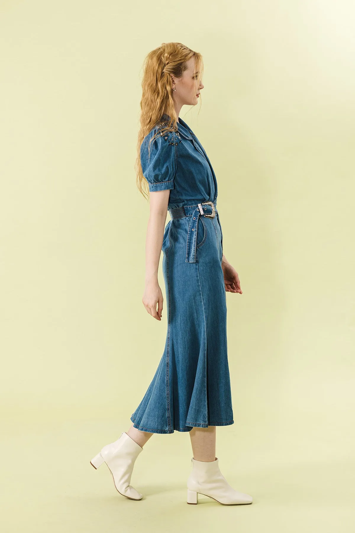 Vaunditte Denim Belted Halter Neck with Lapel Maxi Dress
