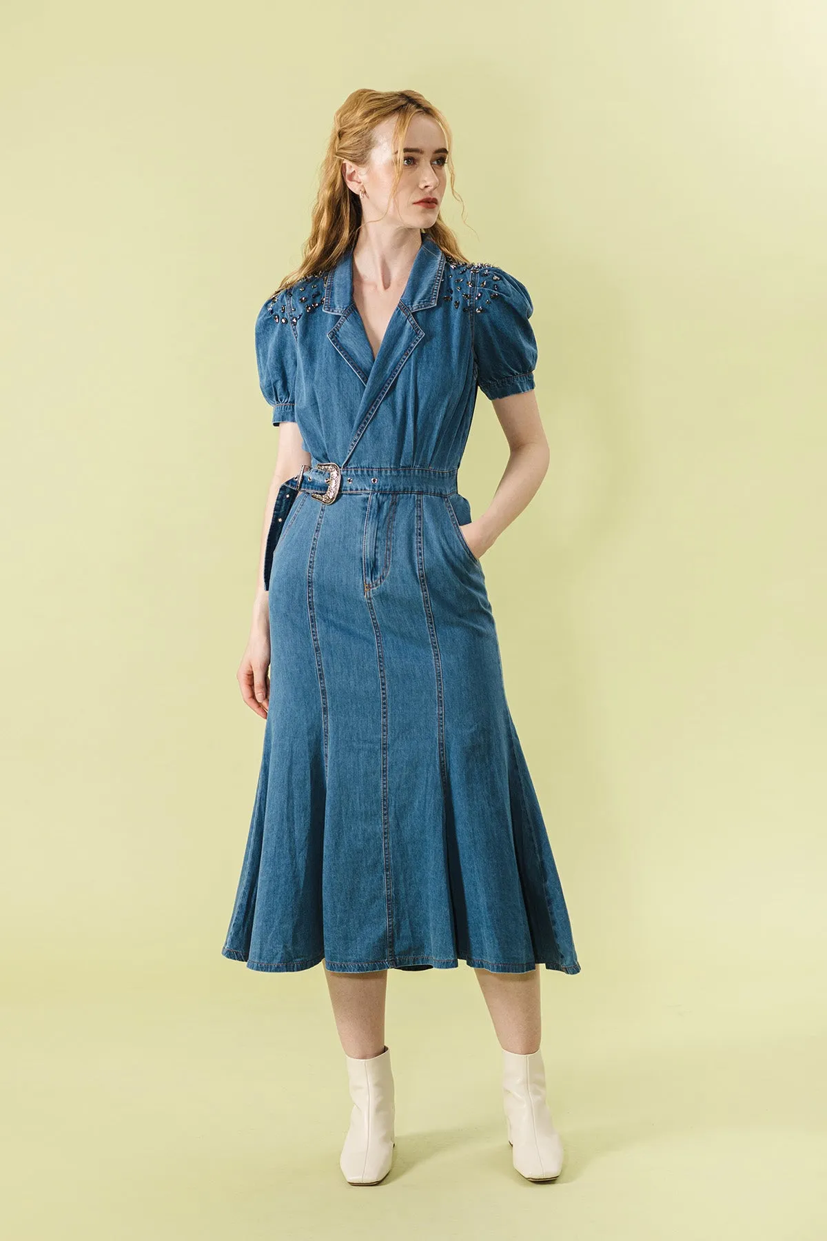 Vaunditte Denim Belted Halter Neck with Lapel Maxi Dress
