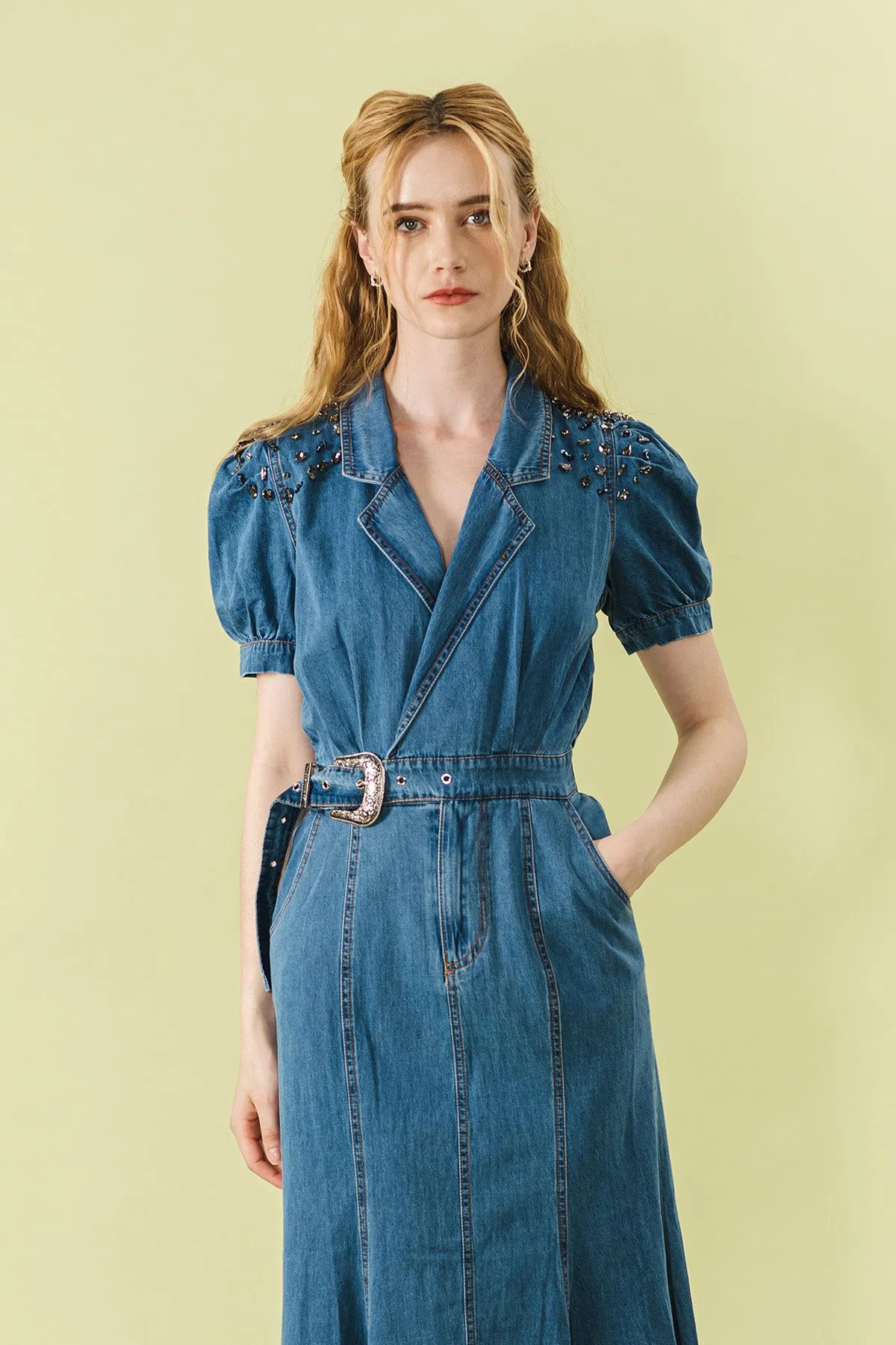 Vaunditte Denim Belted Halter Neck with Lapel Maxi Dress