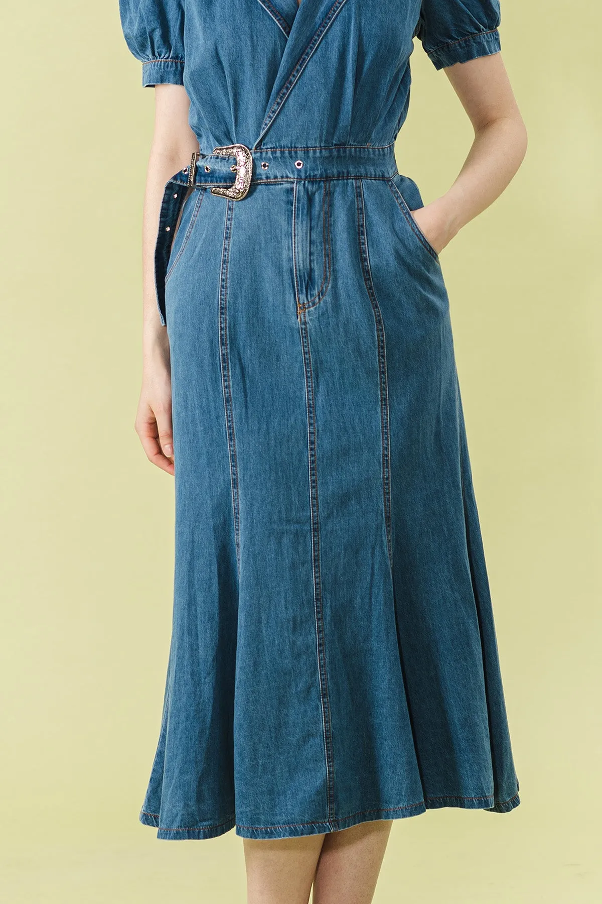 Vaunditte Denim Belted Halter Neck with Lapel Maxi Dress